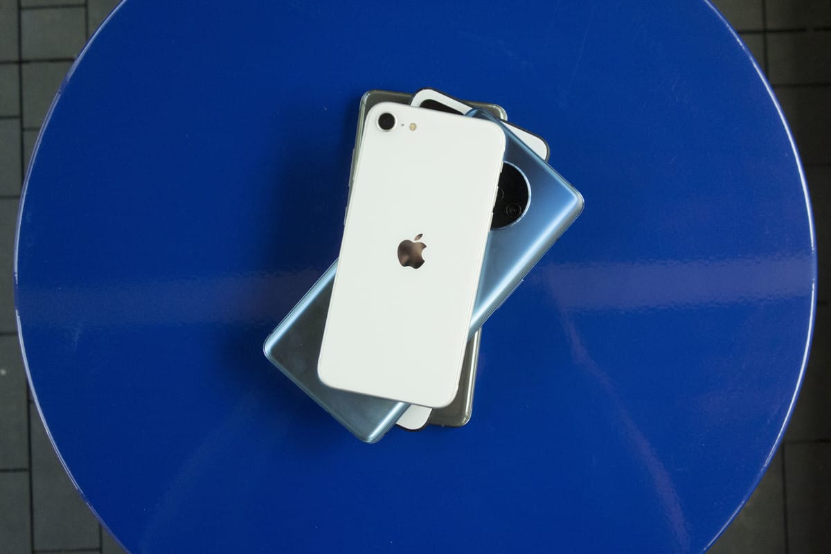 iPhone SE vs Android: Can a $399 iPhone really outperform $3,000 in Android phones?