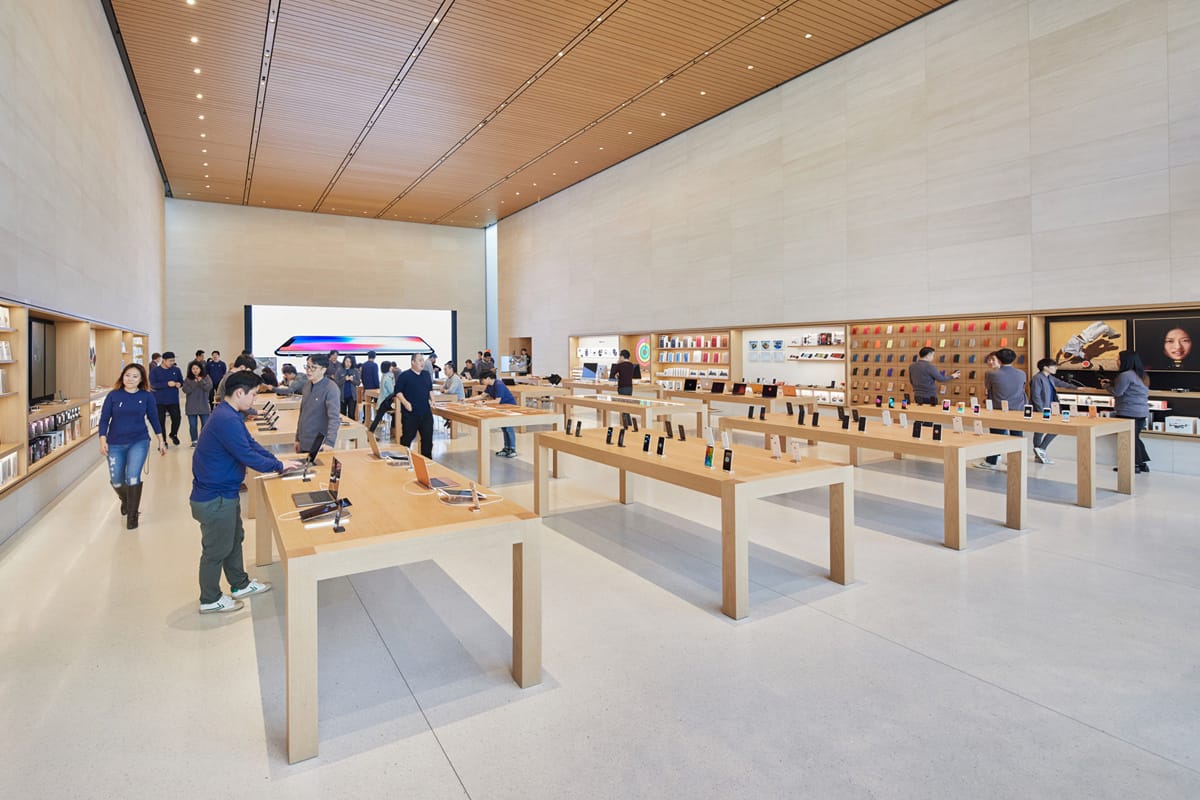 Apple requires masks and temperature checks as U.S. stores begin to reopen