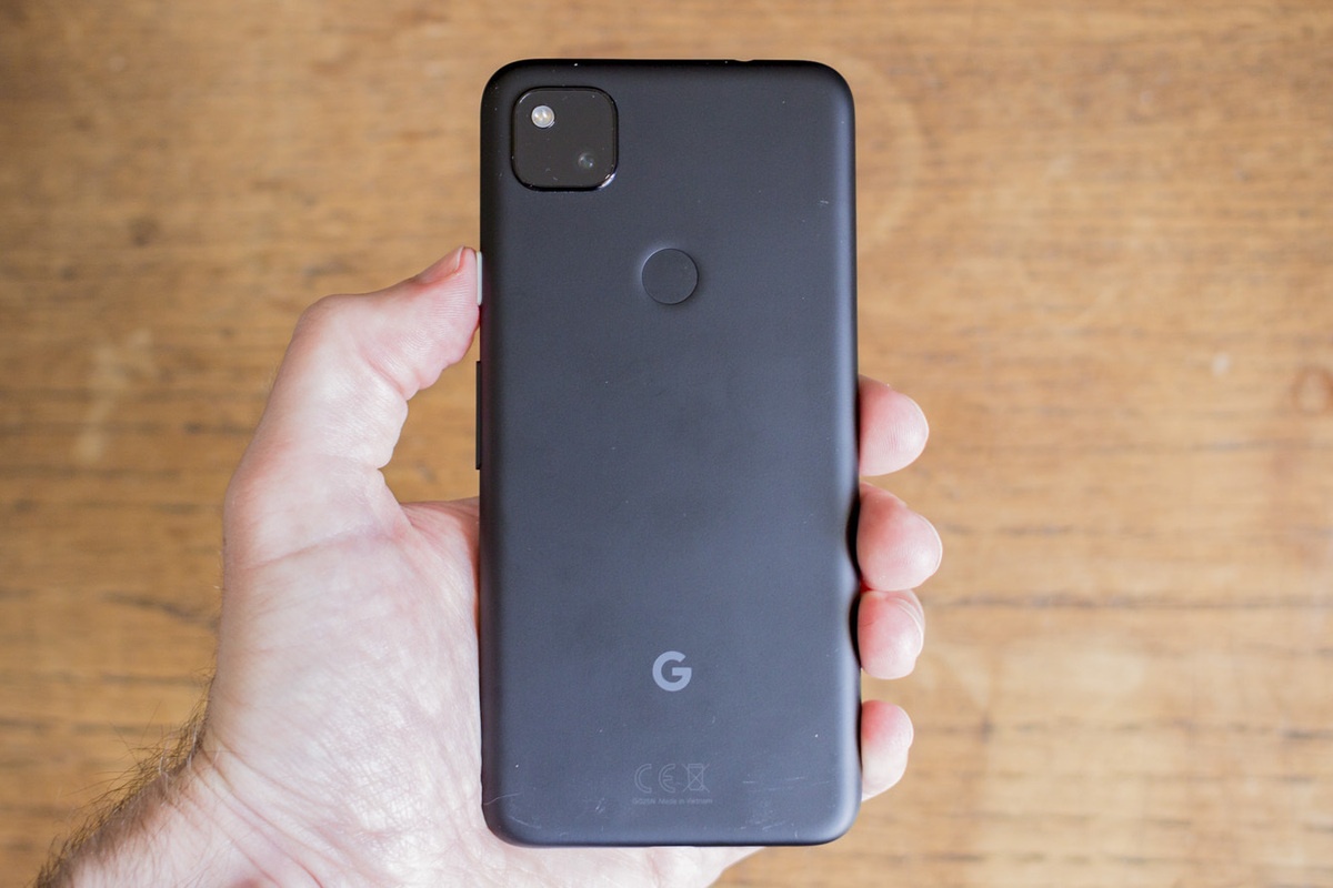 The $349 Google Pixel 4a is the perfect foil to the extravagant Samsung Galaxy Note 20
